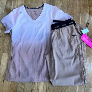 NWT Koi ombré scrub set